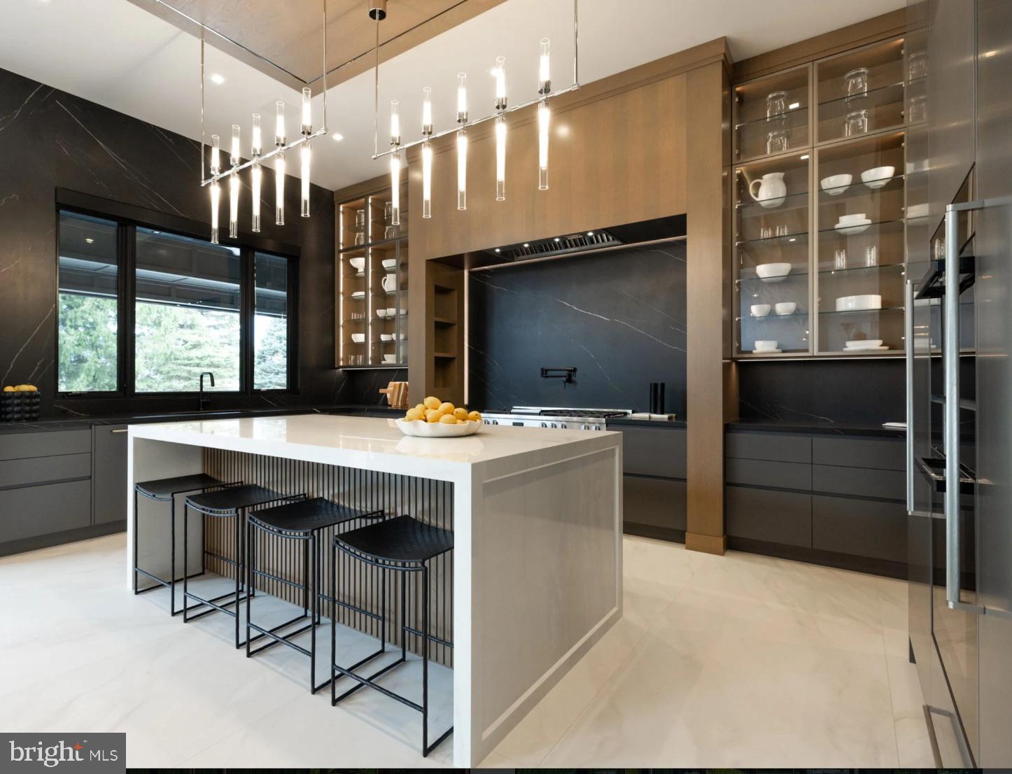 HUNTING RIDGE - Residential