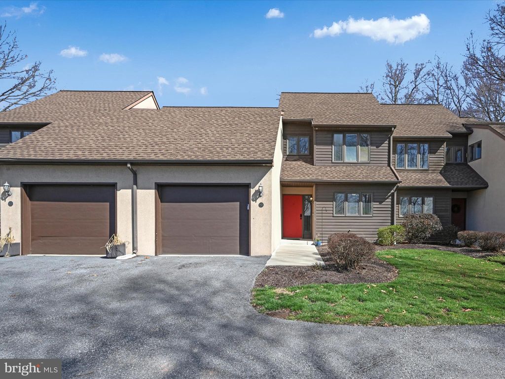 Photo of 60 Hawk Valley Lane, Denver, PA 17517 (MLS # PALA2045216)
