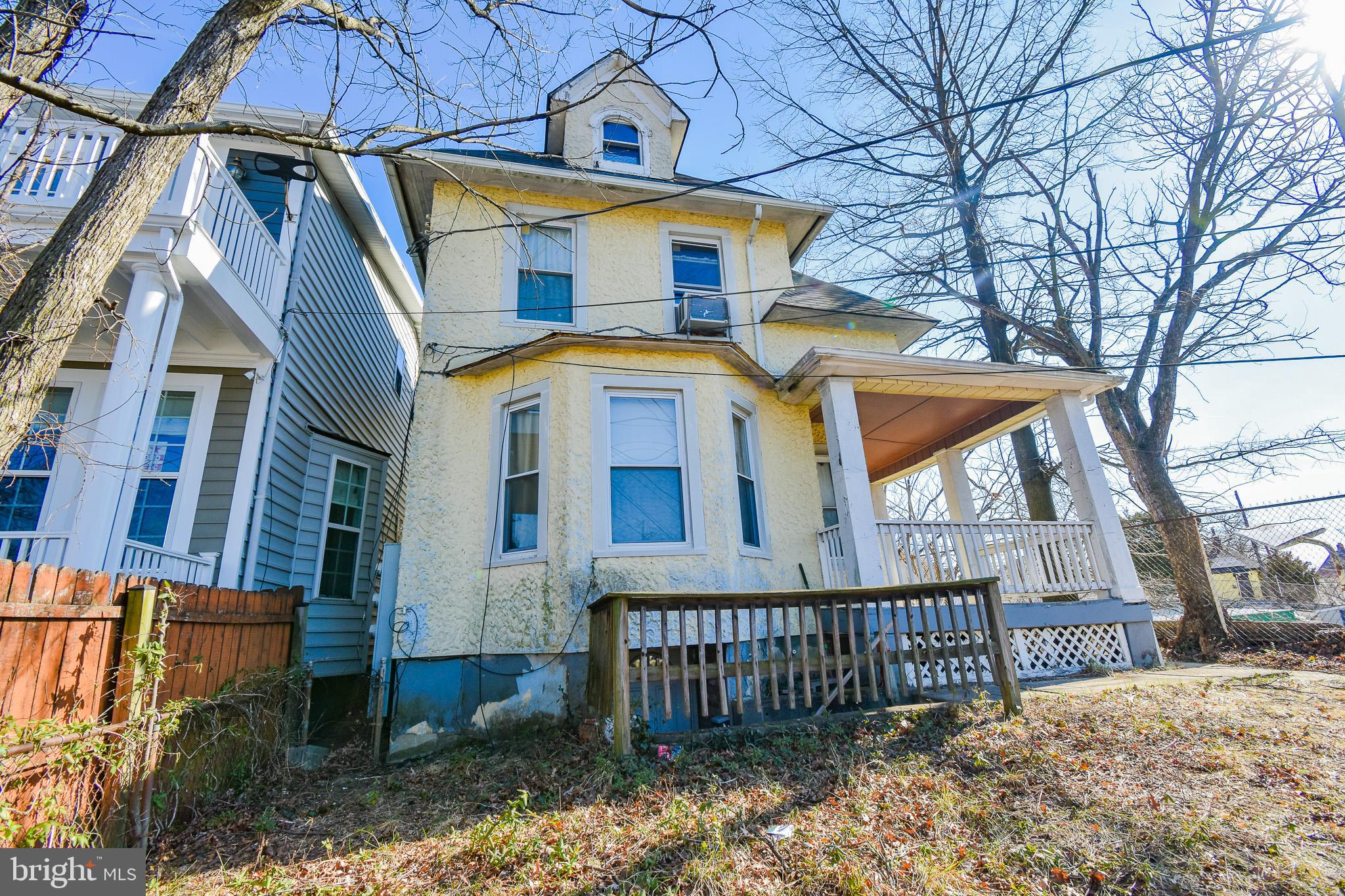 1921 RHODE ISLAND AVENUE NE