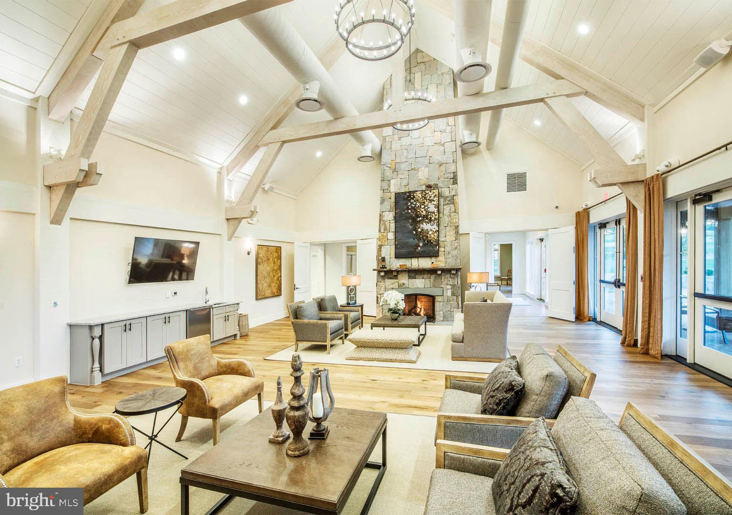 POTOMAC SHORES - Residential