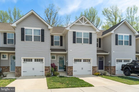Townhouse For Sale - 49 Southwind Drive<br/> BLACKWOOD, NJ 08012