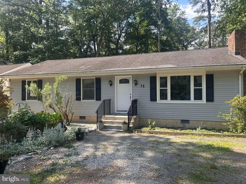 Homes For Sale - 11 Bimini Lane<br/> OCEAN PINES, MD 21811