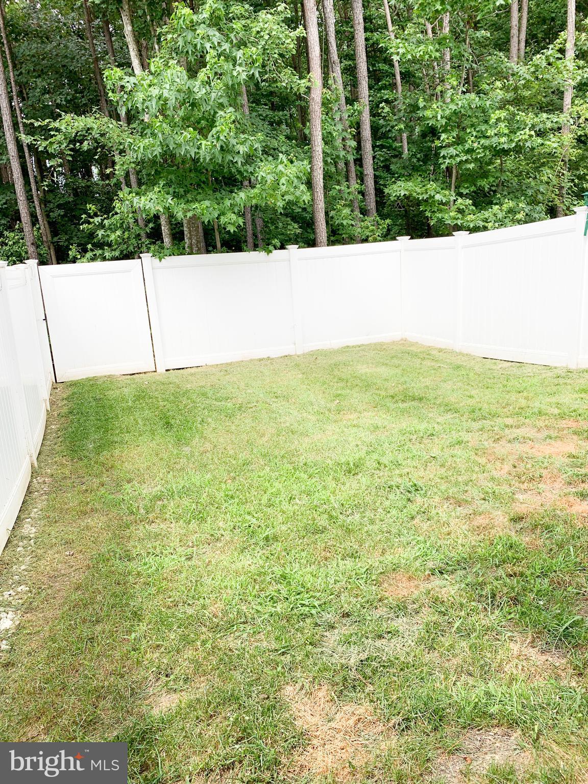 ELIZABETH HILLS PHASE 3 - Residential Lease