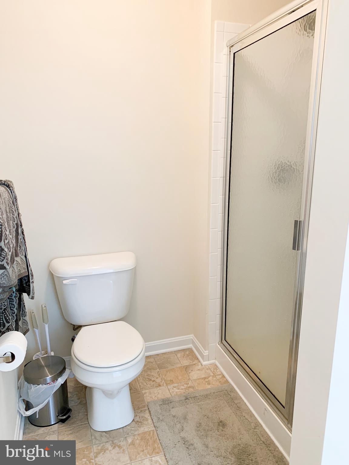 ELIZABETH HILLS PHASE 3 - Residential Lease