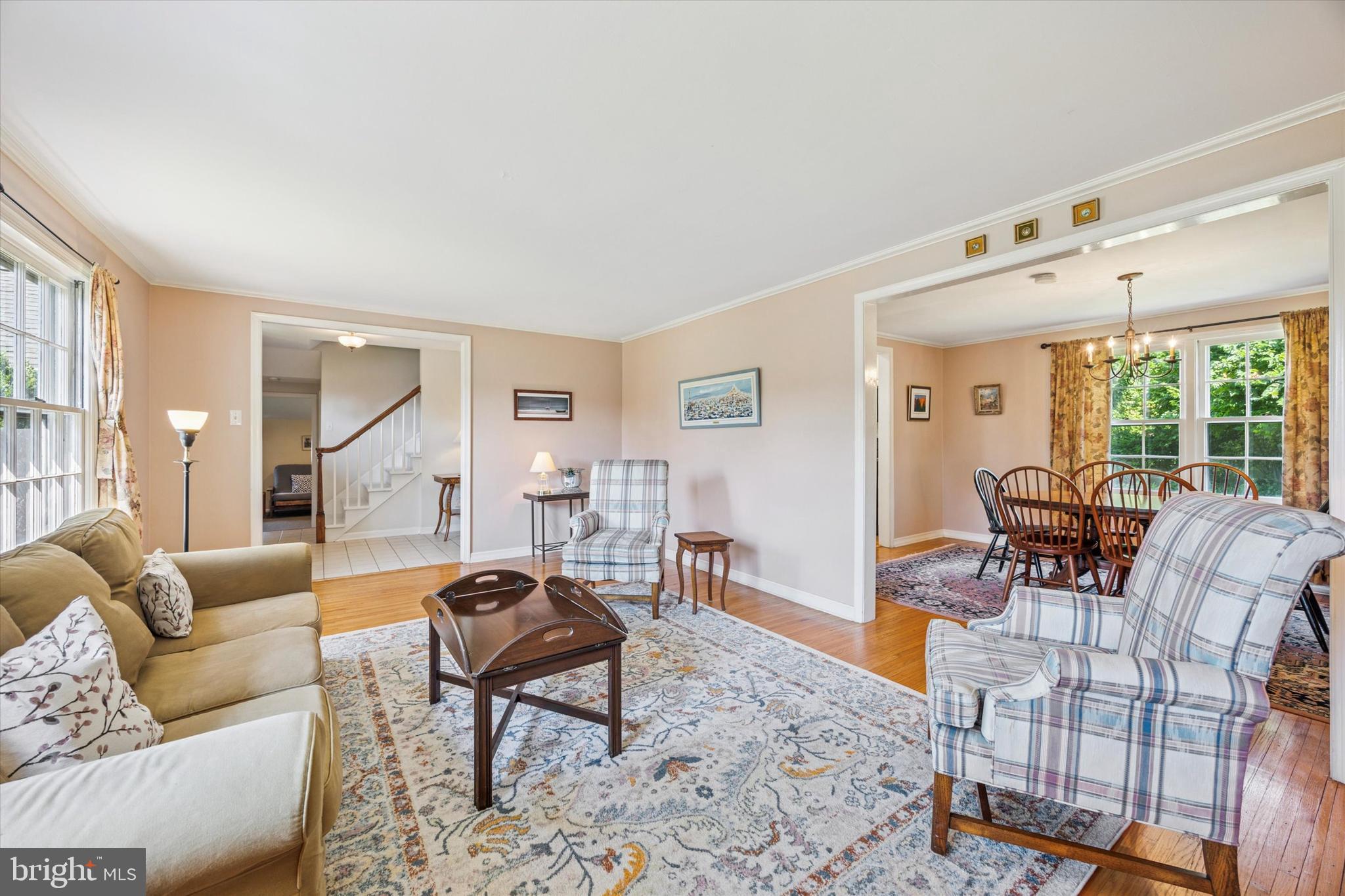 111 WAYSIDE DRIVE