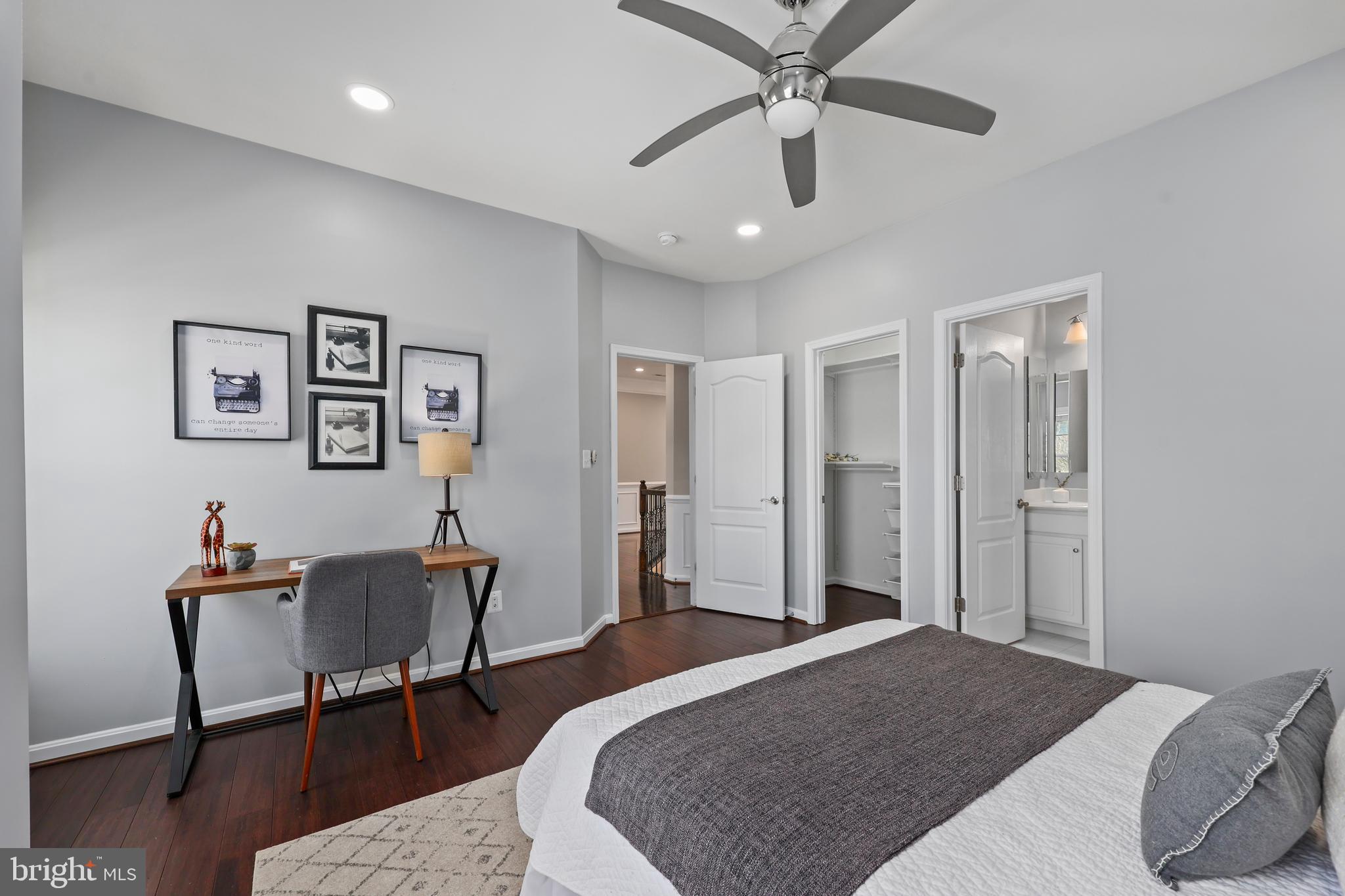 STONE RIDGE - Residential