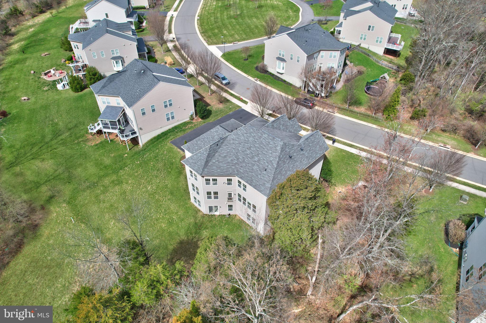 STONE RIDGE - Residential