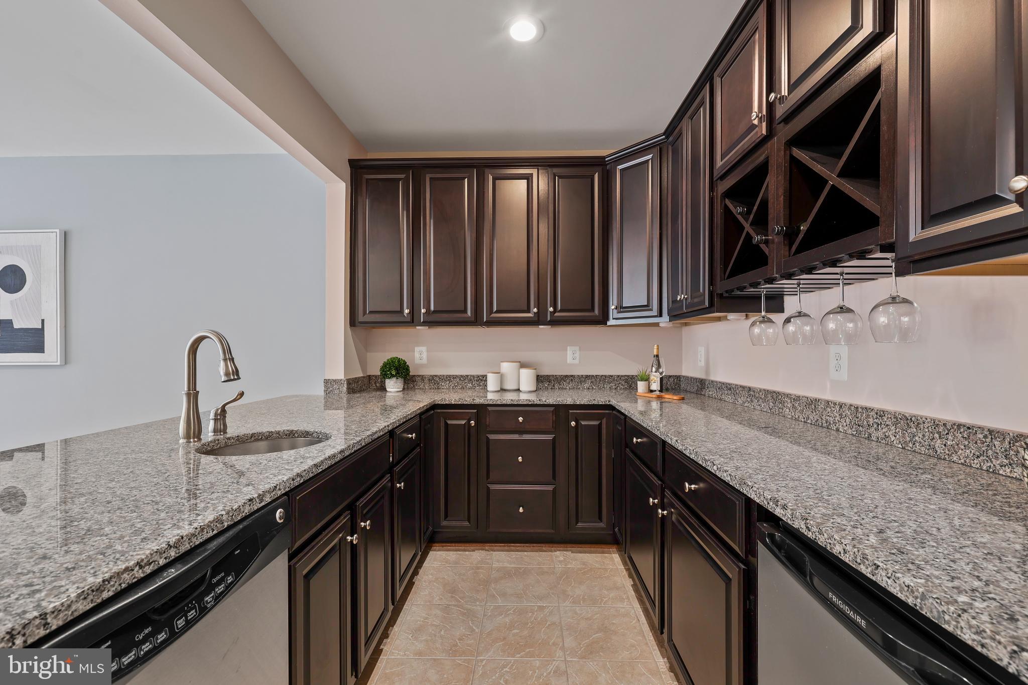 STONE RIDGE - Residential