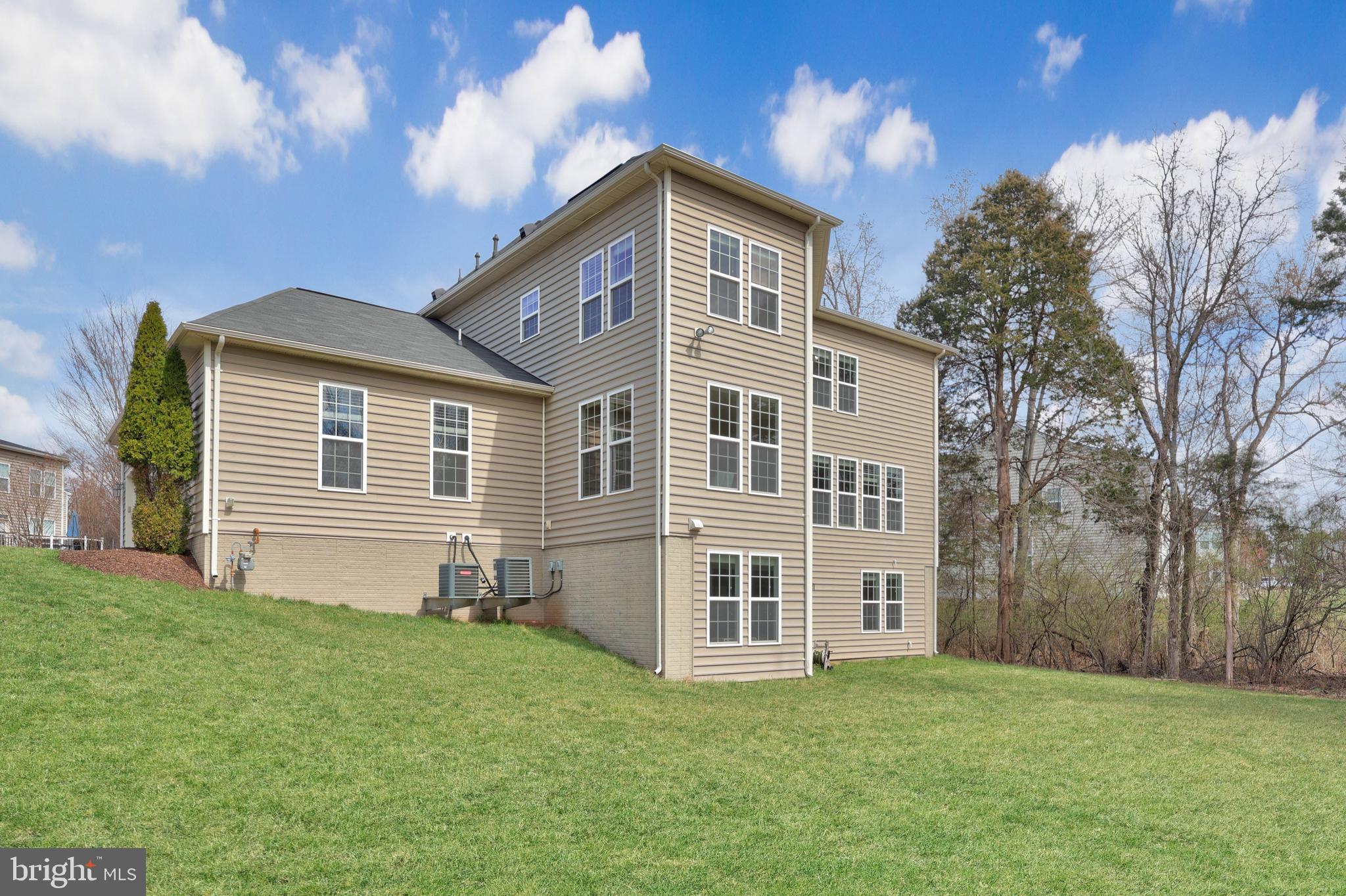 STONE RIDGE - Residential