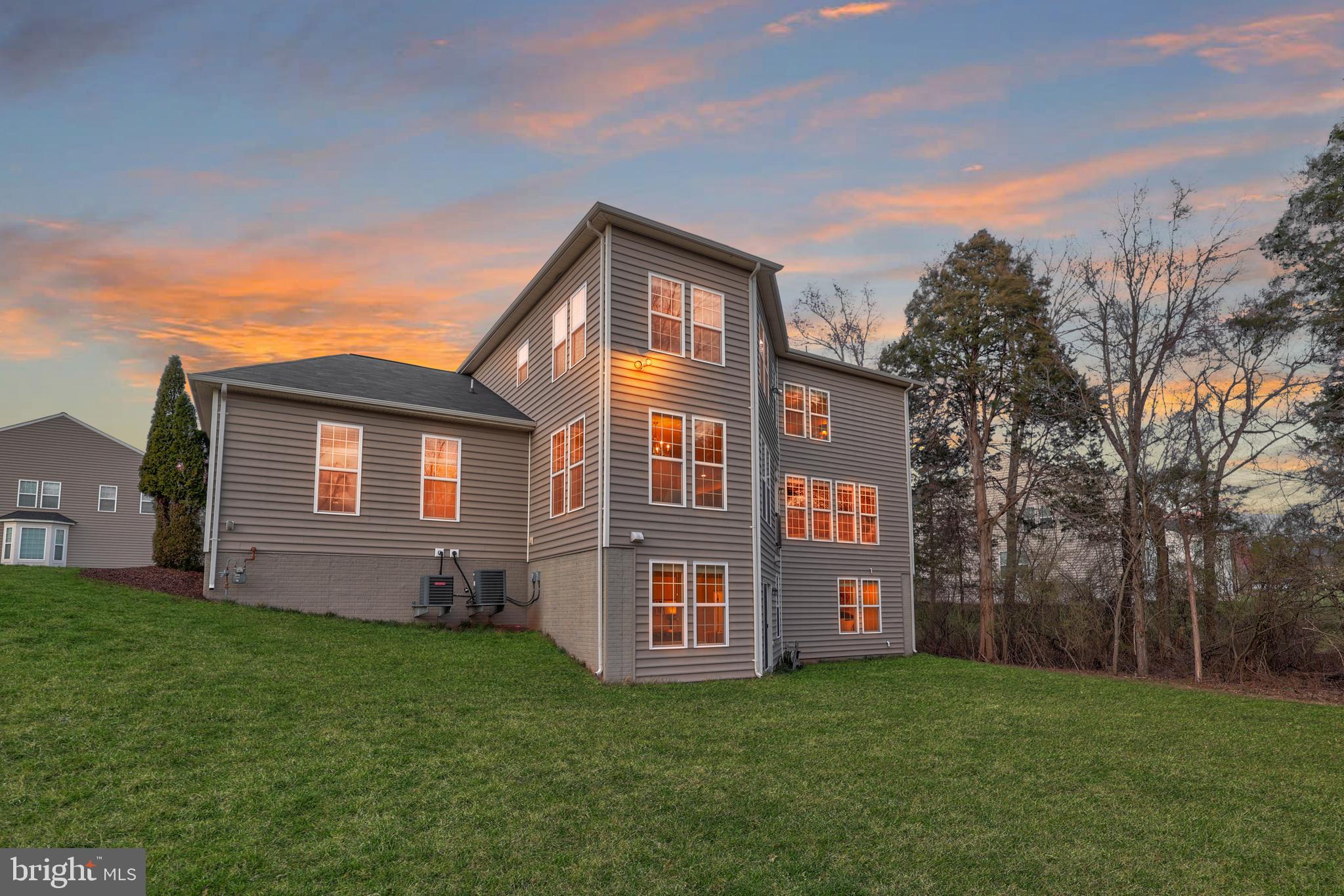 STONE RIDGE - Residential