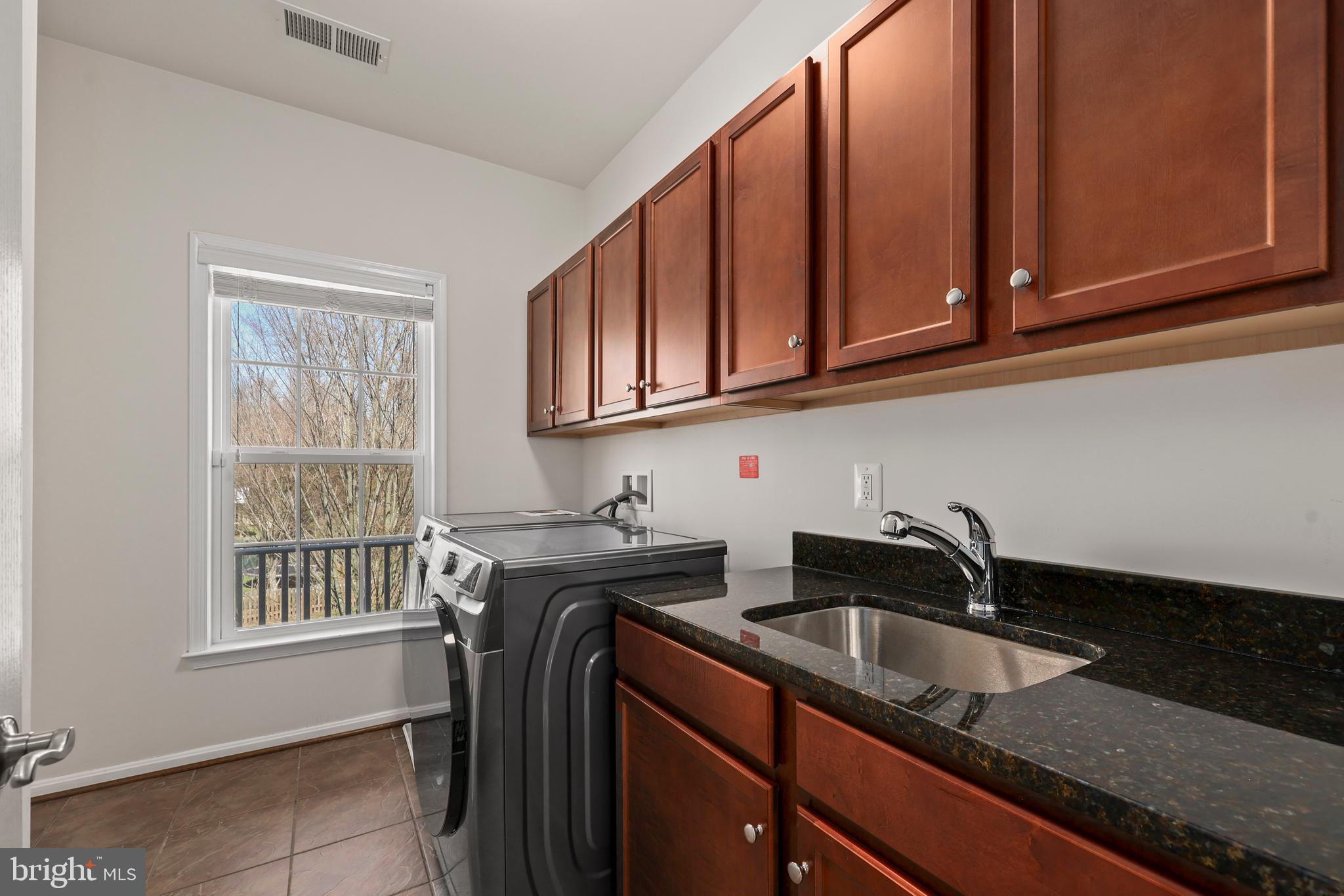 STONE RIDGE - Residential