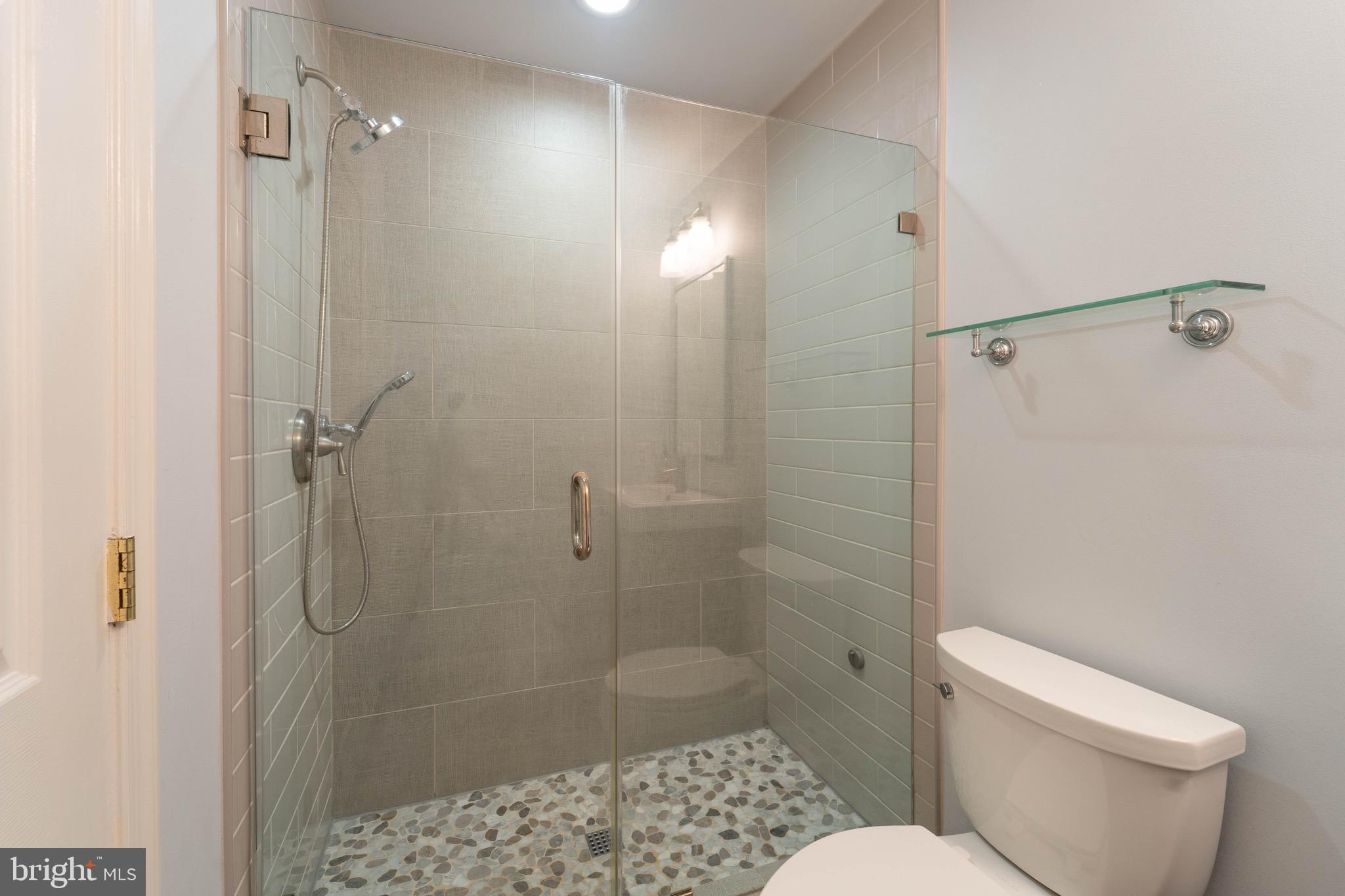 FAIR CREST - Residential Lease