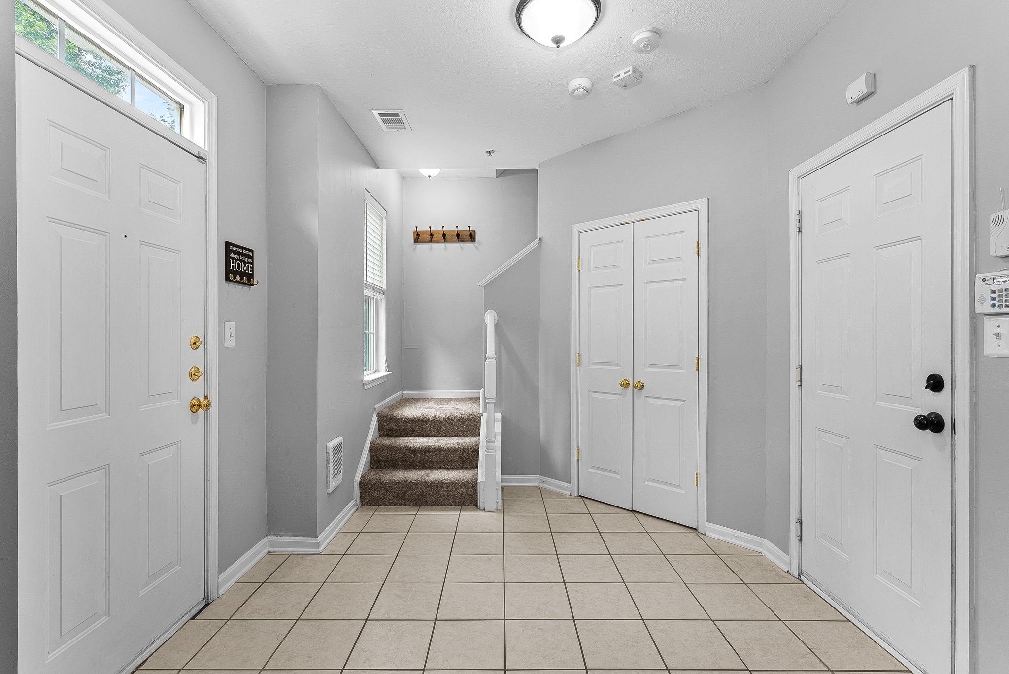 21785 DRAGONS GREEN SQUARE 21785
