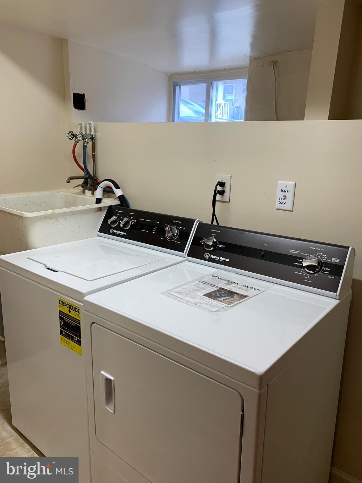 MARCONI PARK WEST - Residential Lease