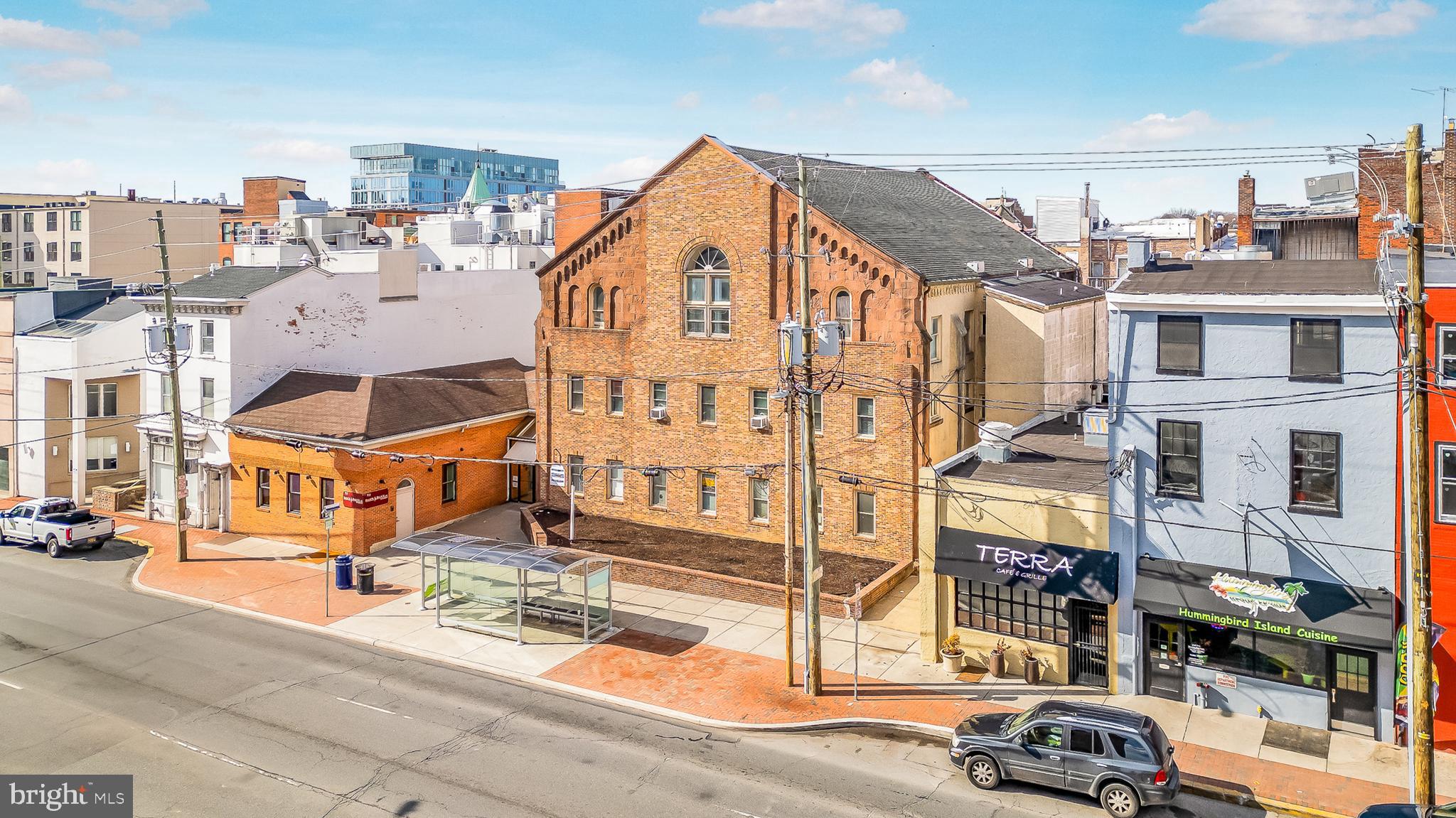 715 N KING STREET