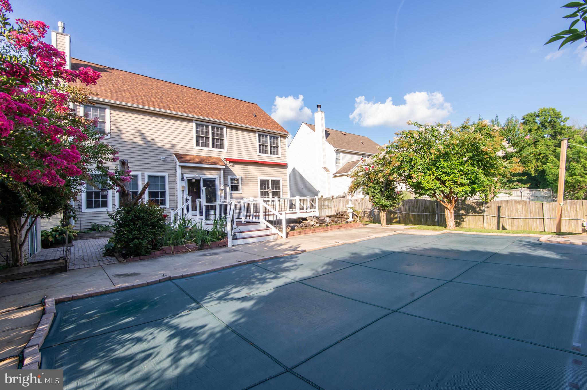 8862 ROUNDHOUSE CIRCLE