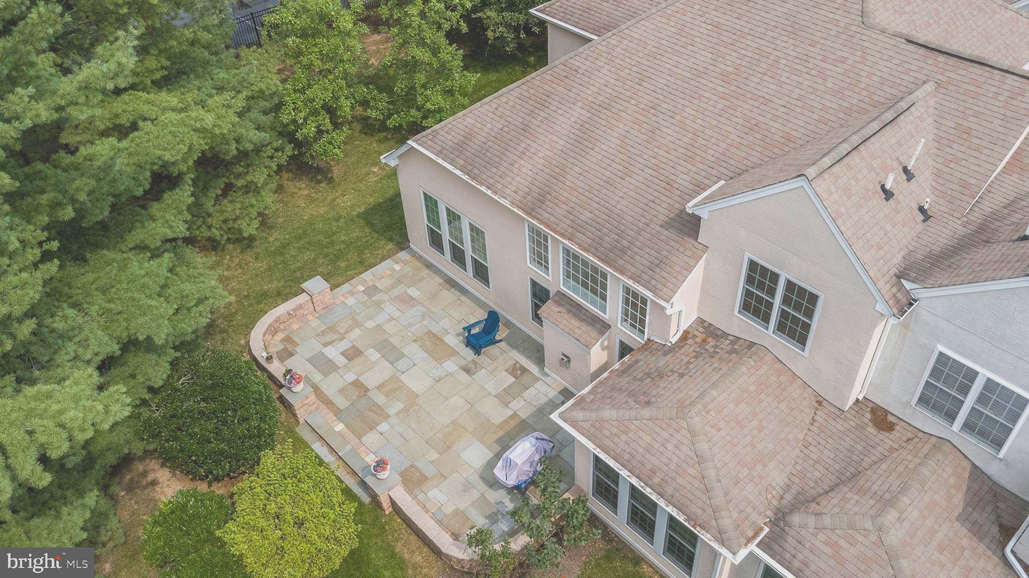 475 PRIMROSE DRIVE