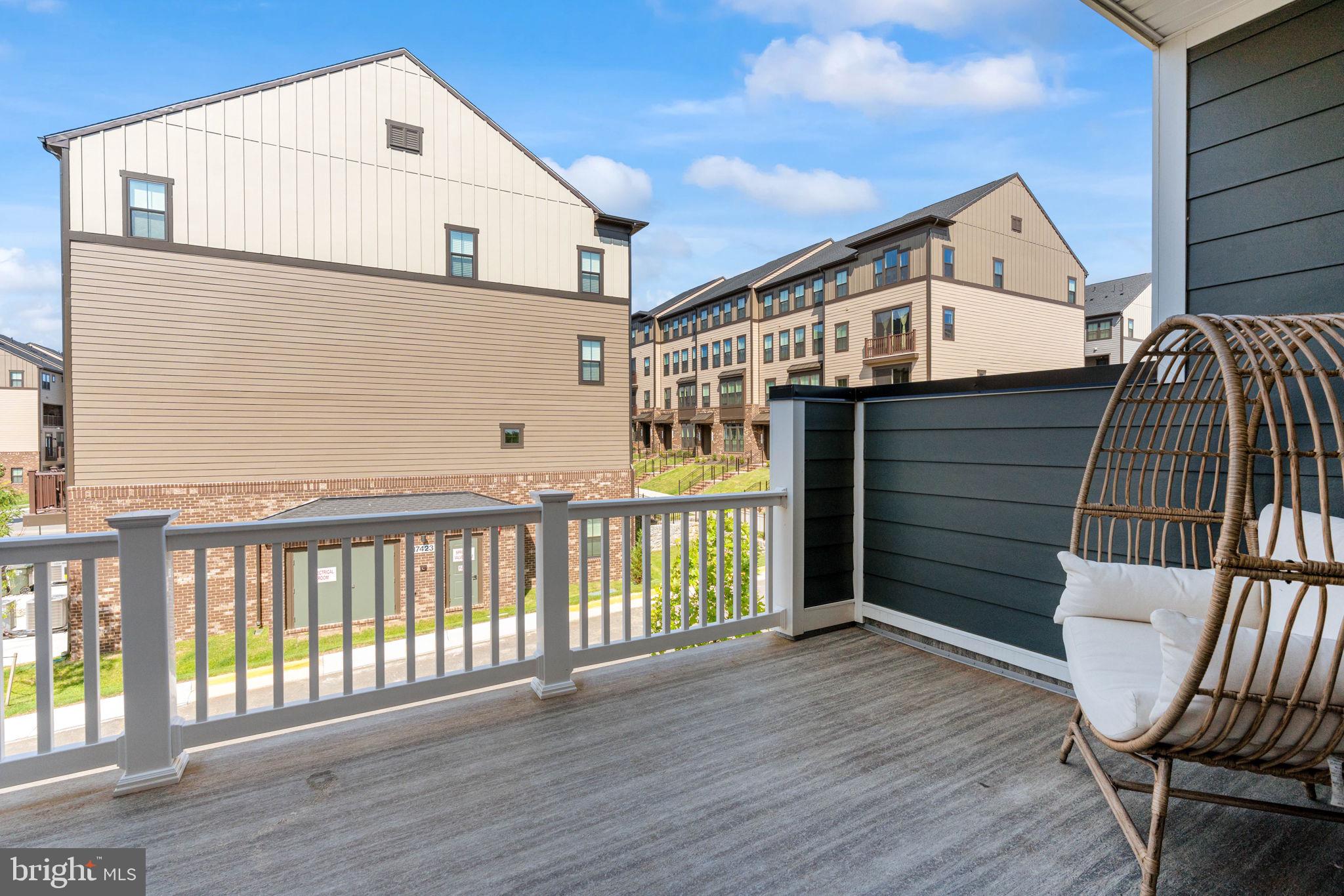 POTOMAC SHORES - Residential