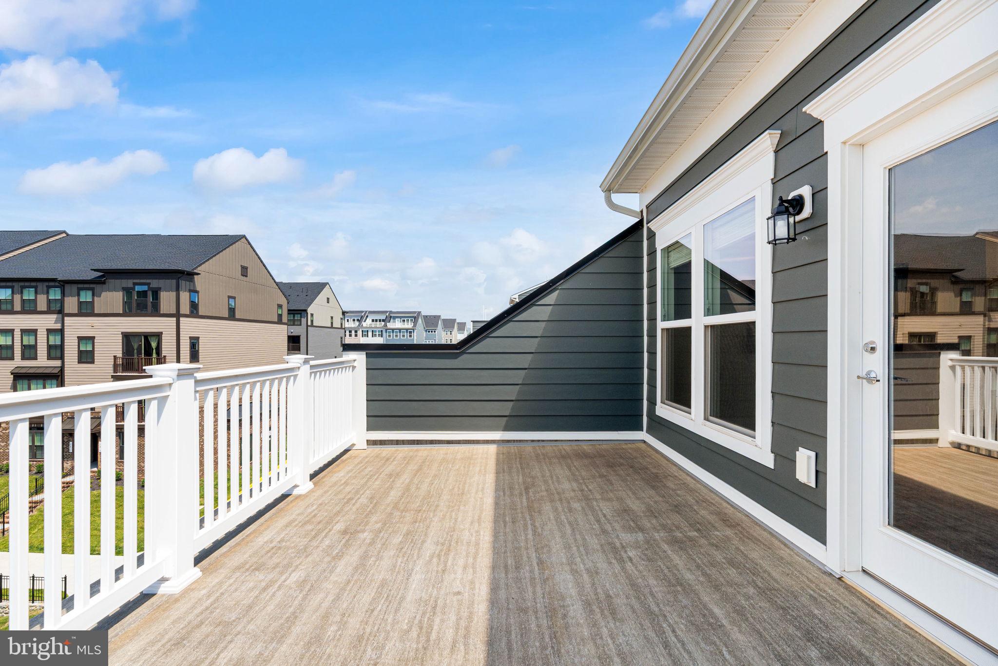 POTOMAC SHORES - Residential