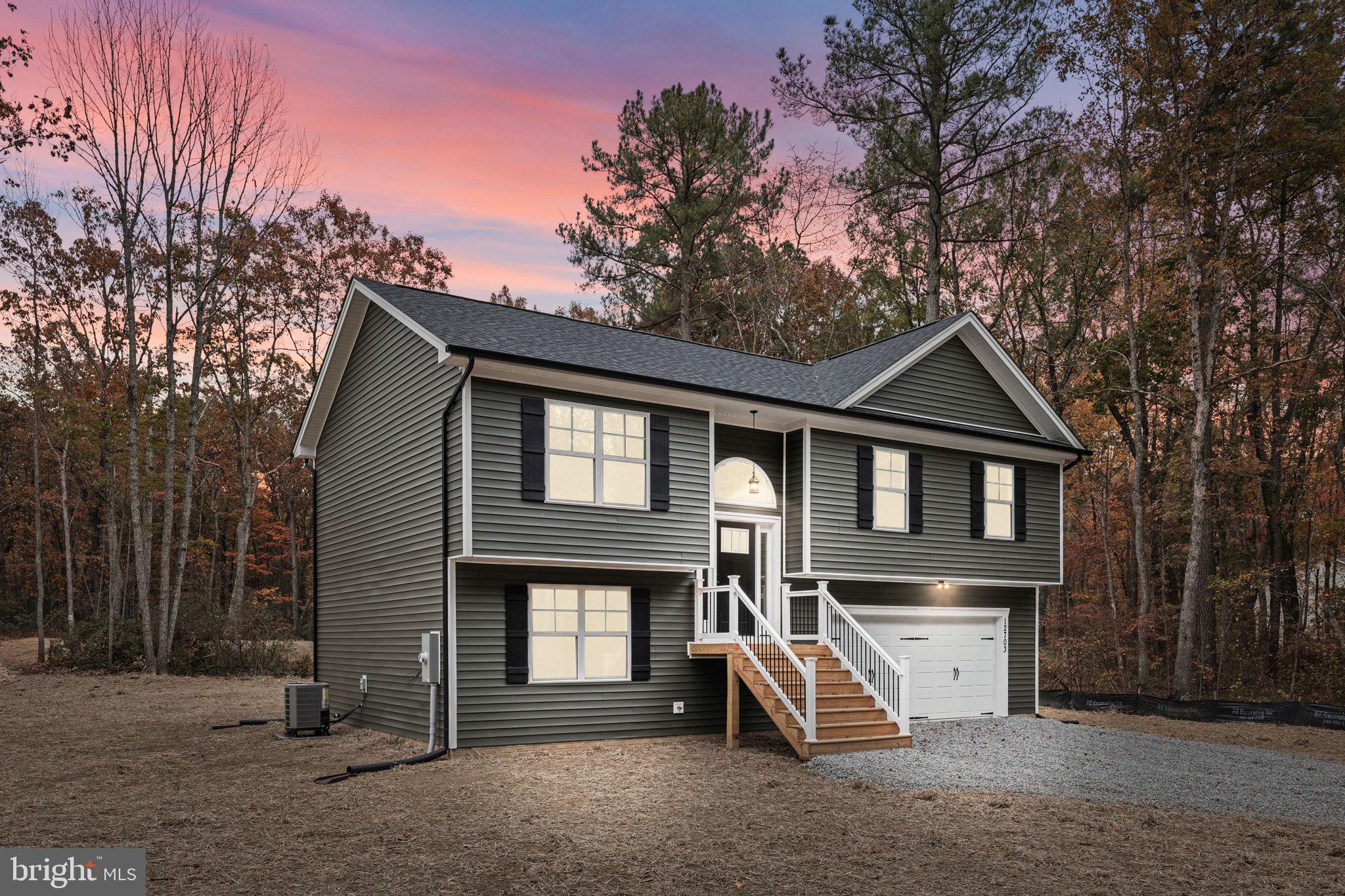 LAKE WILDERNESS - Residential