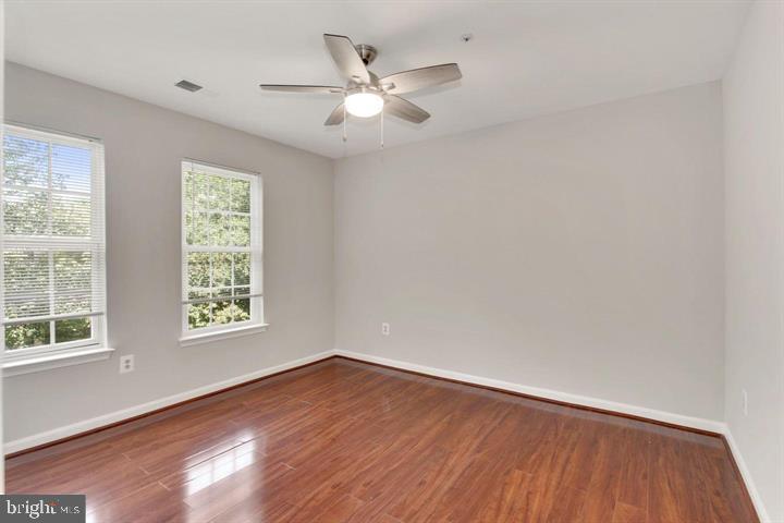 SUMMERHOUSE CONDO - Residential