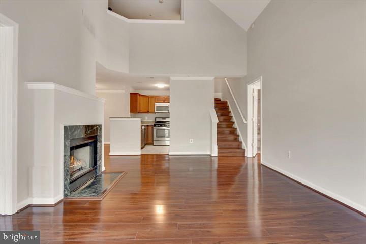 SUMMERHOUSE CONDO - Residential