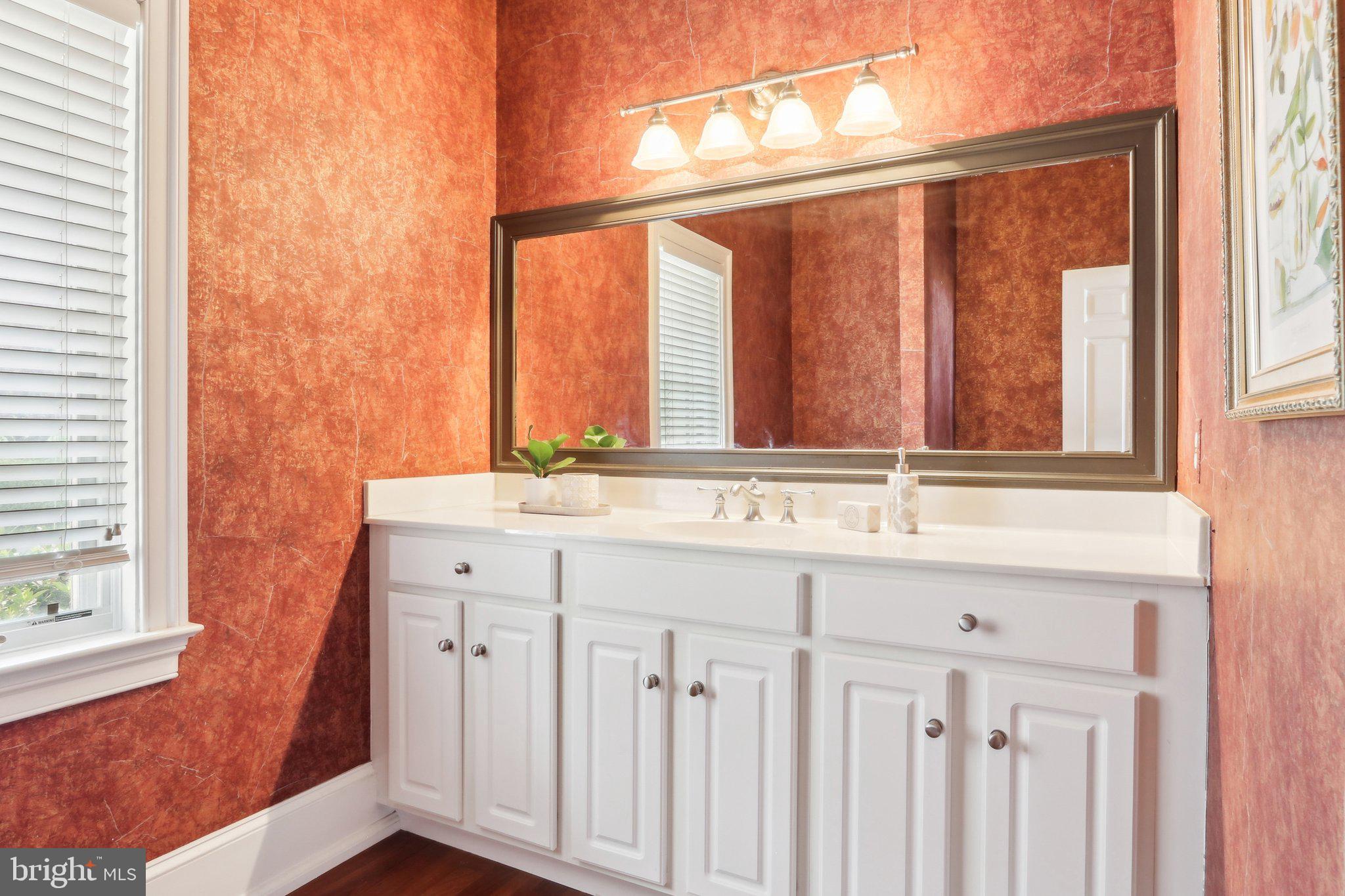 SPRING MEADOW FARM - Residential