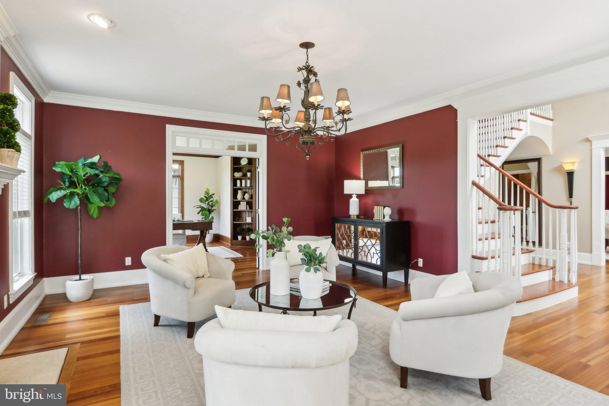 SPRING MEADOW FARM - Residential