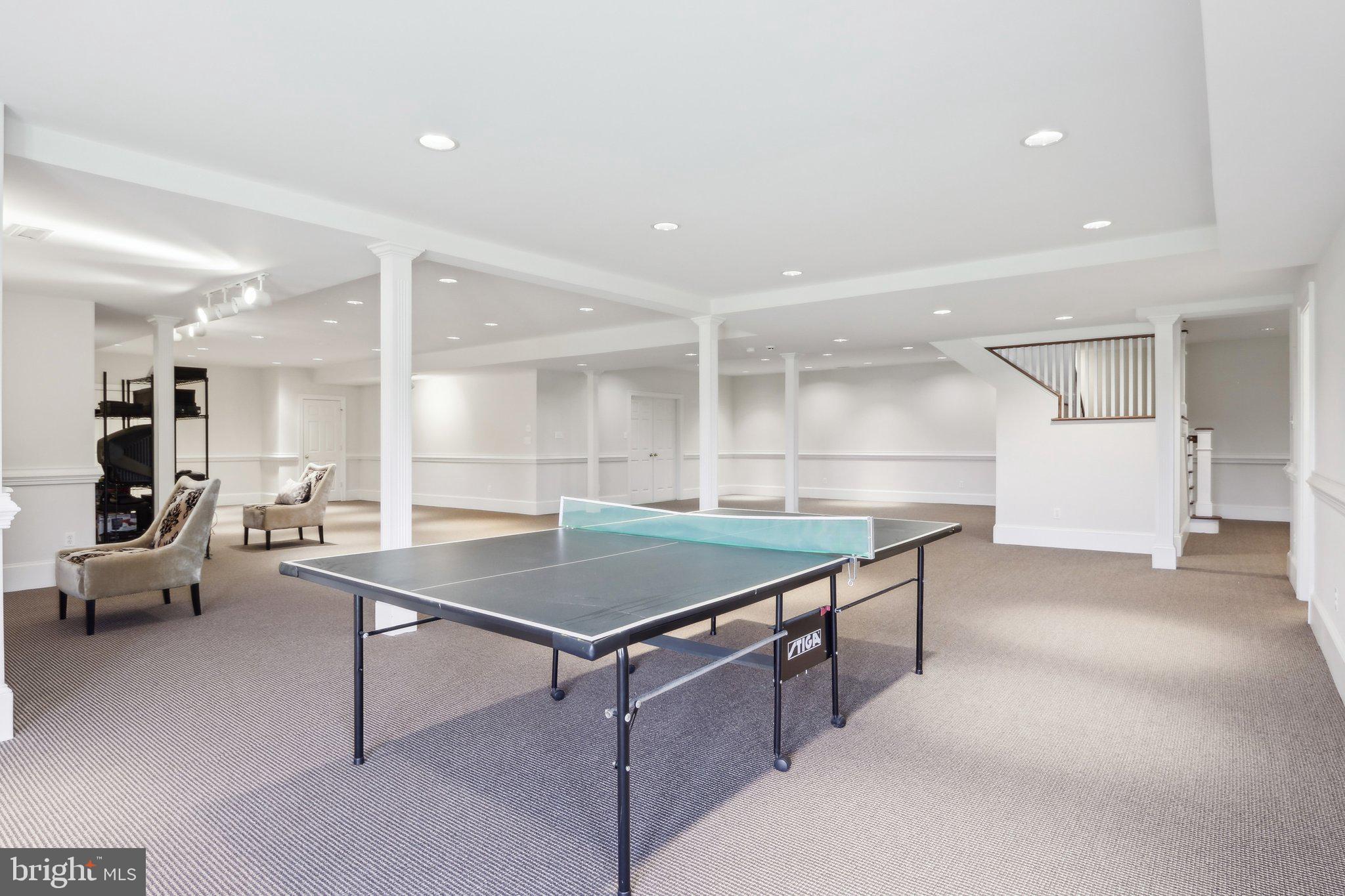 SPRING MEADOW FARM - Residential