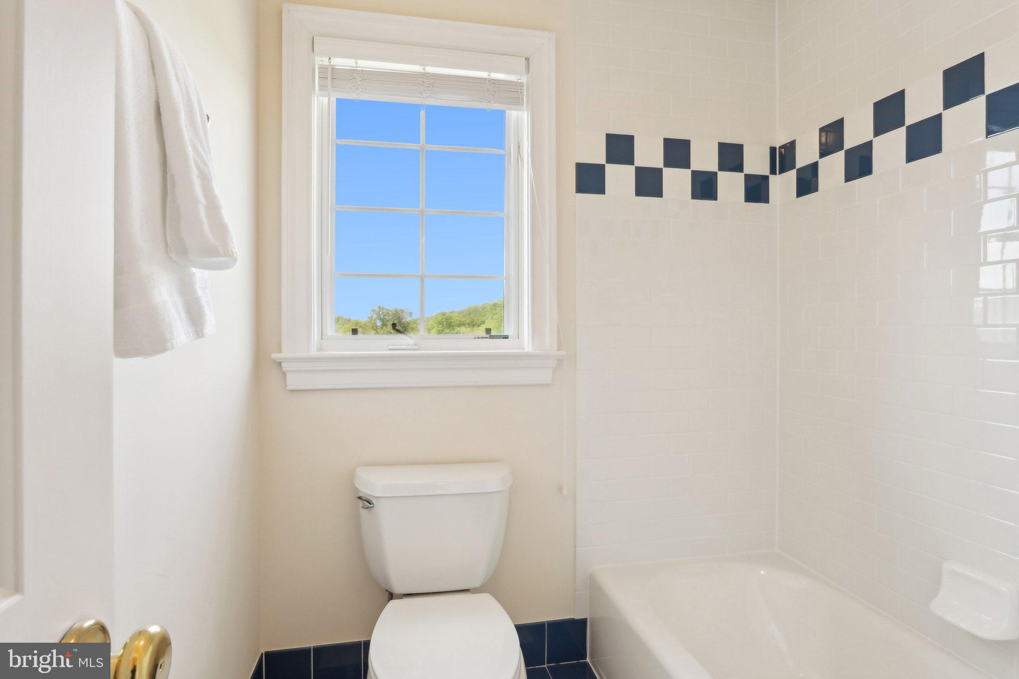 SPRING MEADOW FARM - Residential