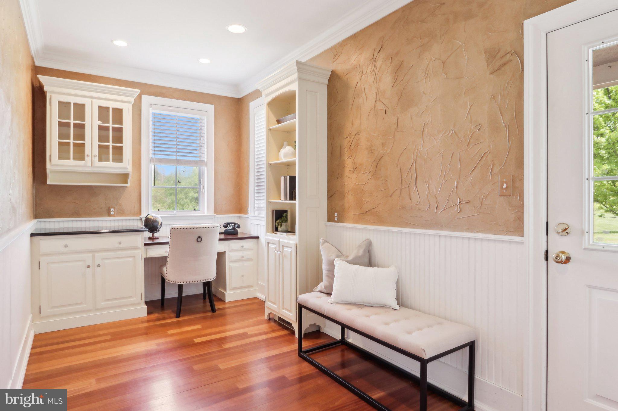 SPRING MEADOW FARM - Residential