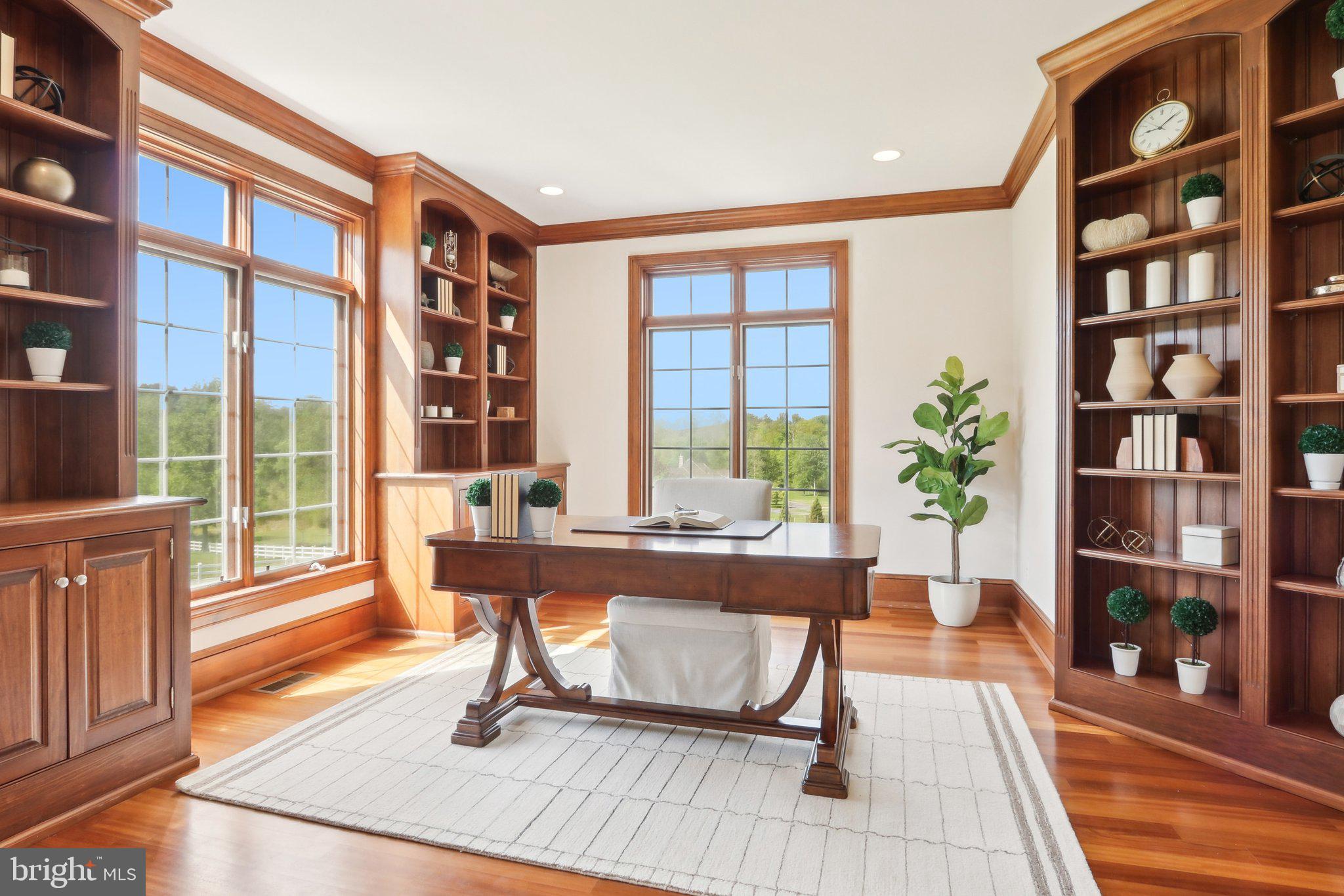 SPRING MEADOW FARM - Residential