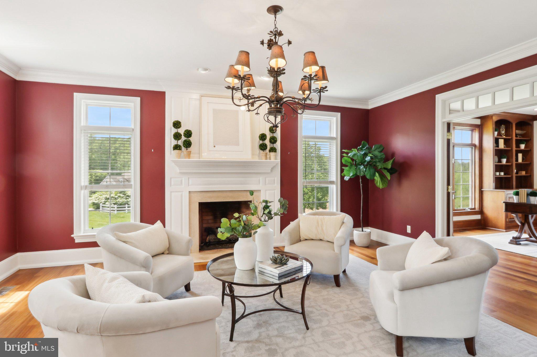 SPRING MEADOW FARM - Residential