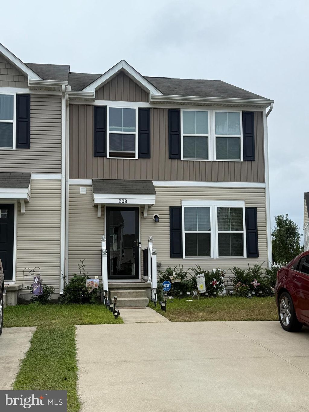 Photo of 208 Lady Bug Drive, DOVER, DE 19901 (MLS # DEKT2040866)