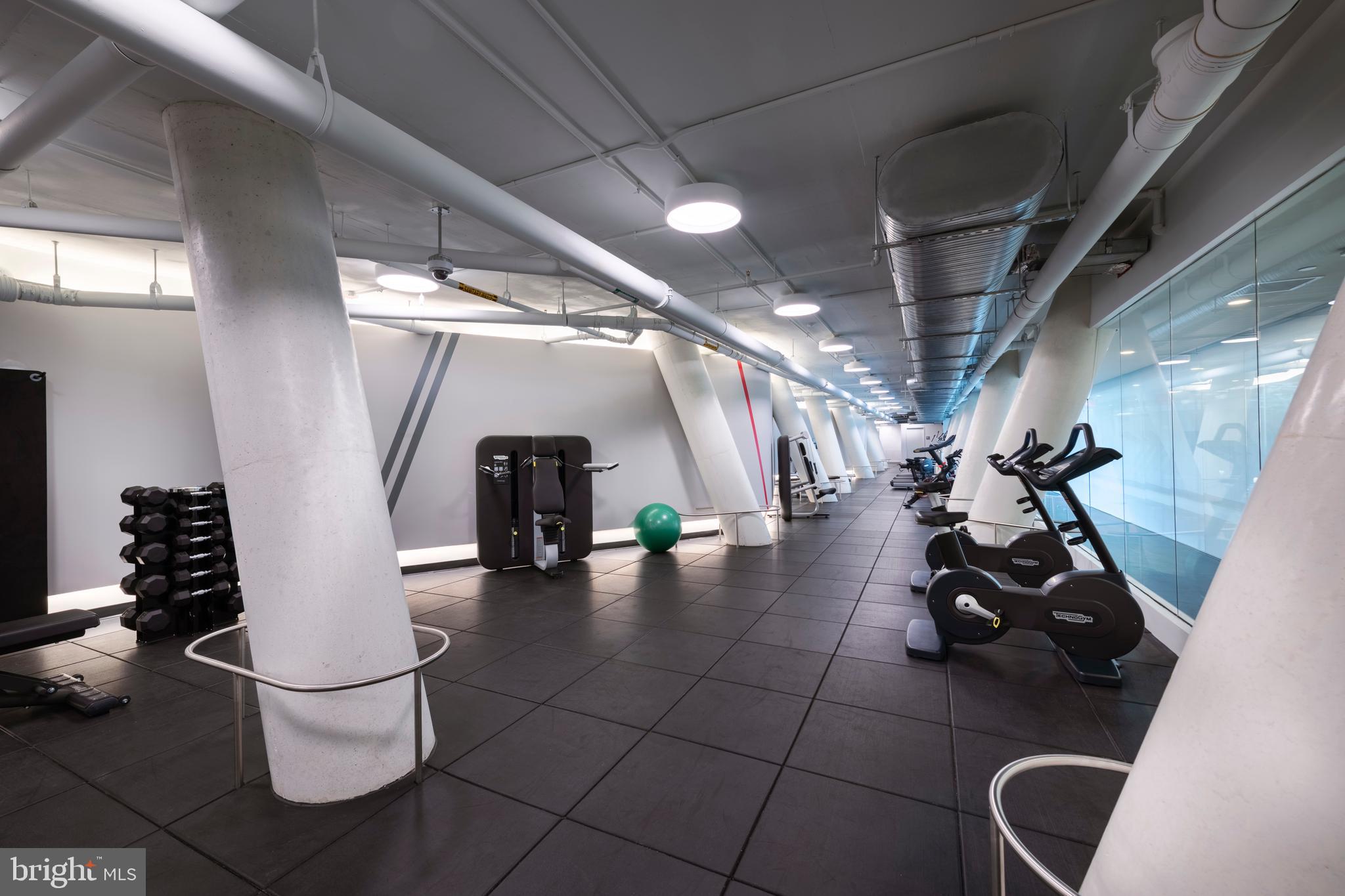 WEST END - Residential