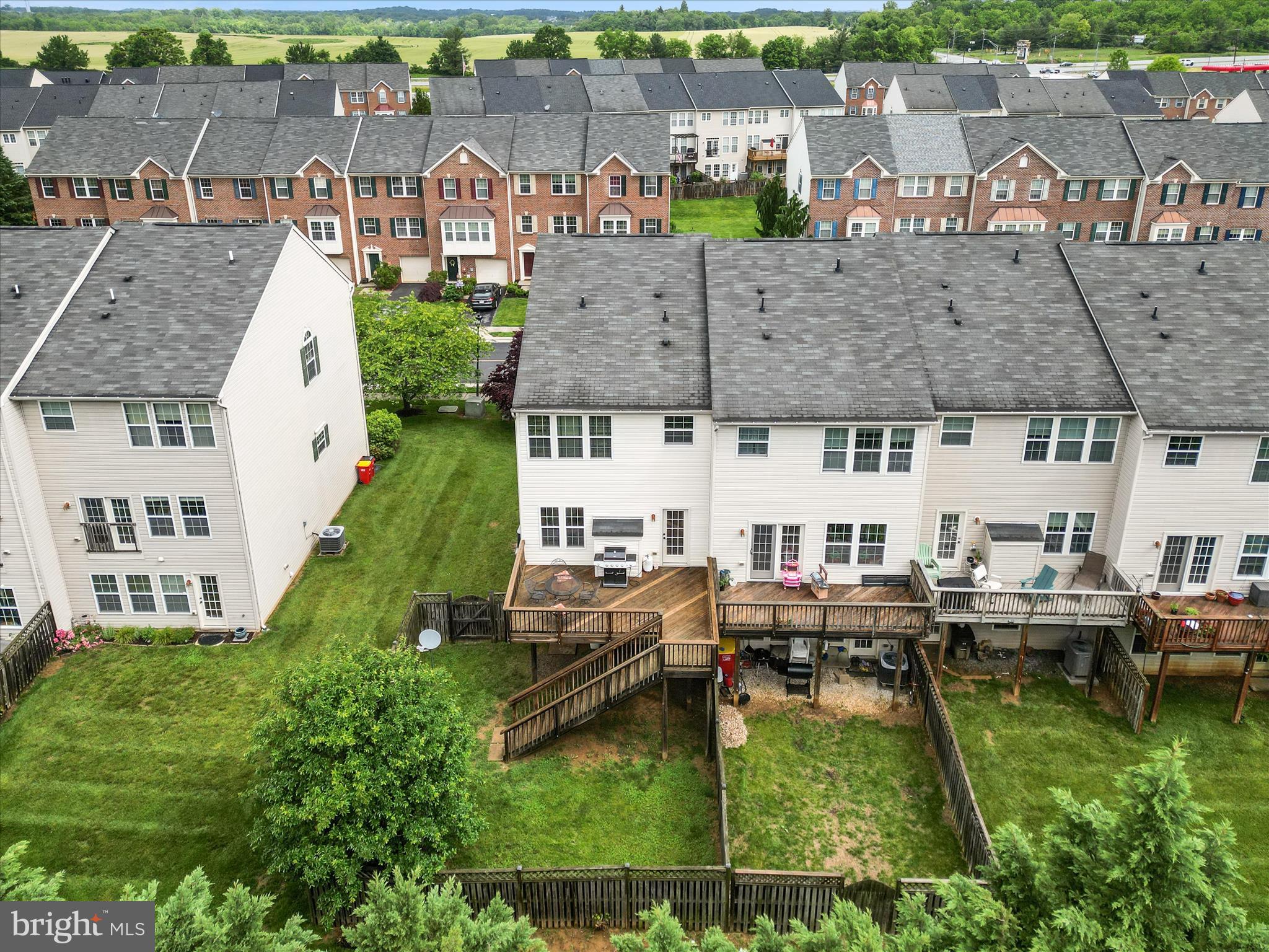 WINDMILL CROSSING - Residential