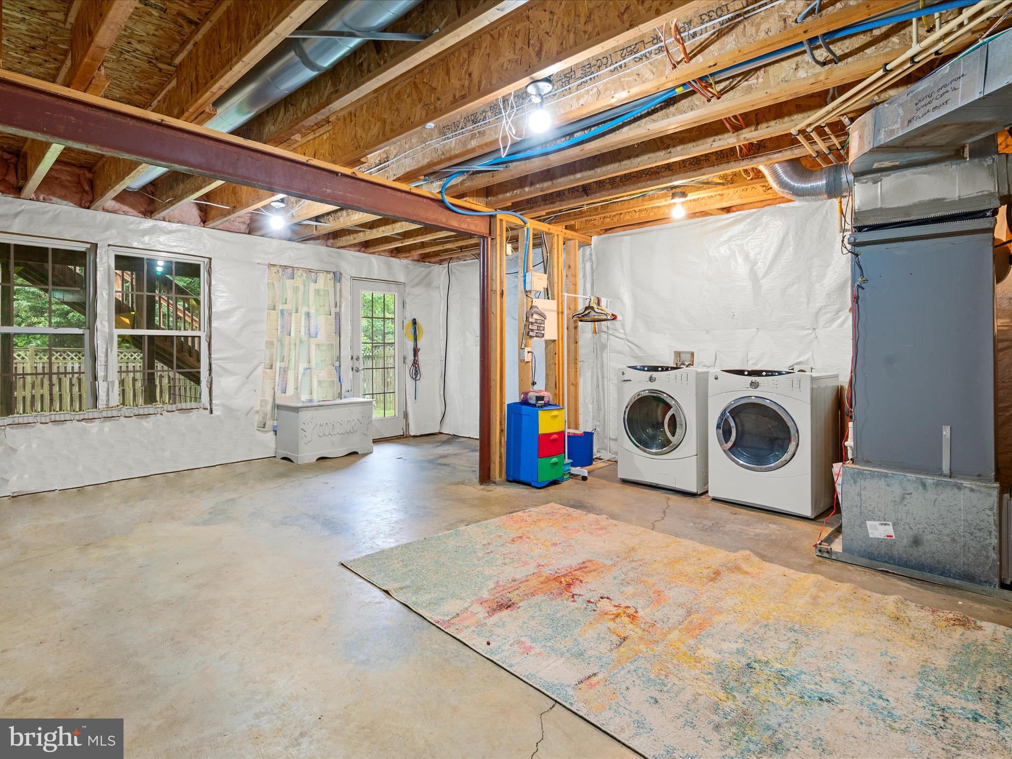 WINDMILL CROSSING - Residential