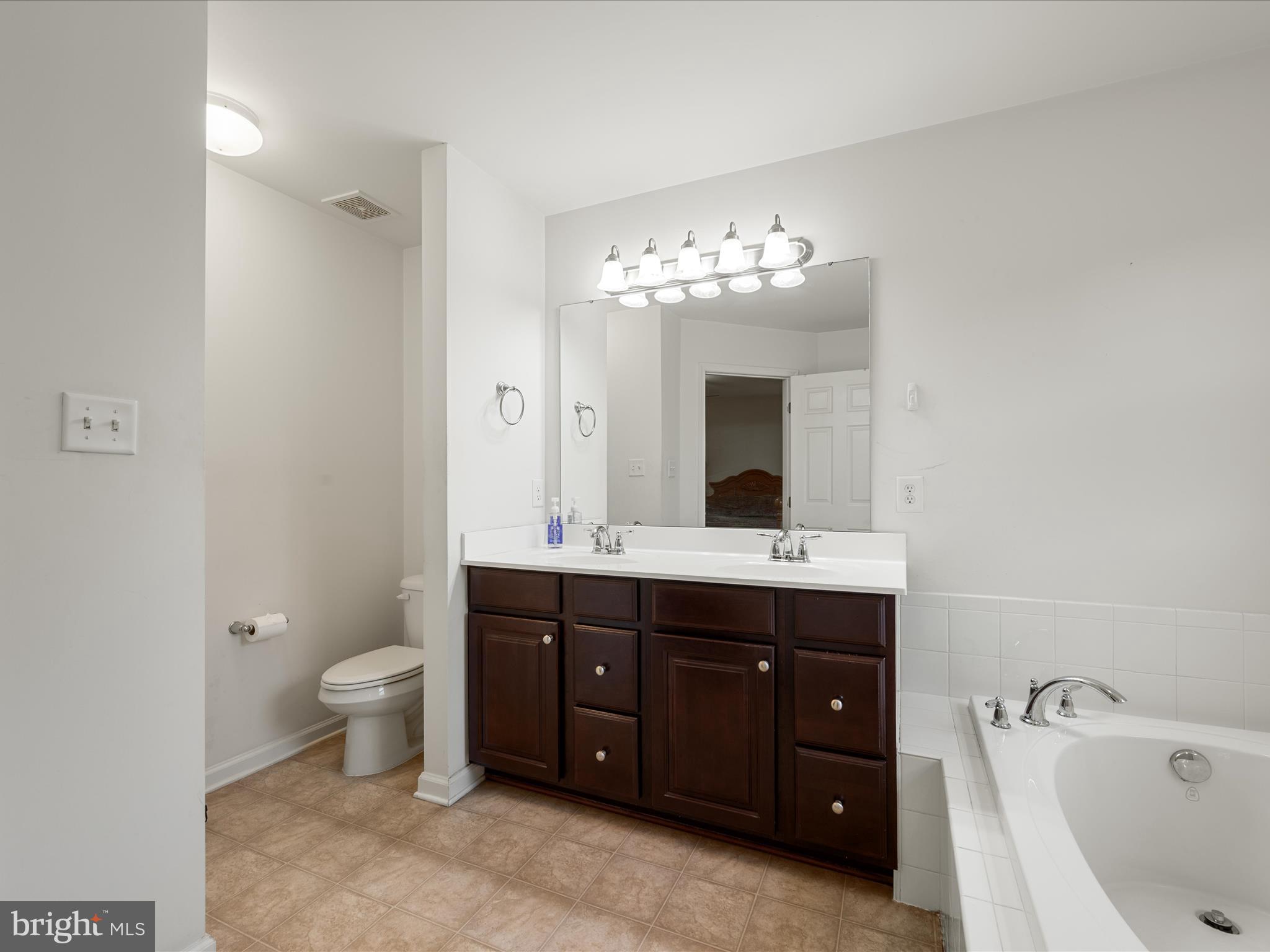 WINDMILL CROSSING - Residential