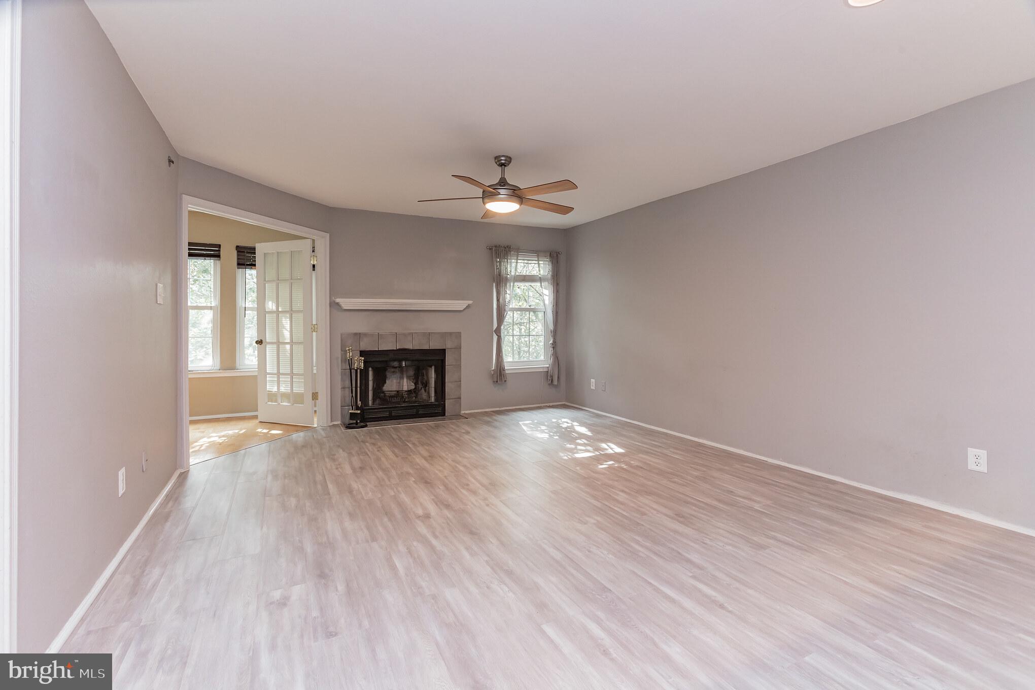 POINTE AT PARK CENTER - Residential Lease