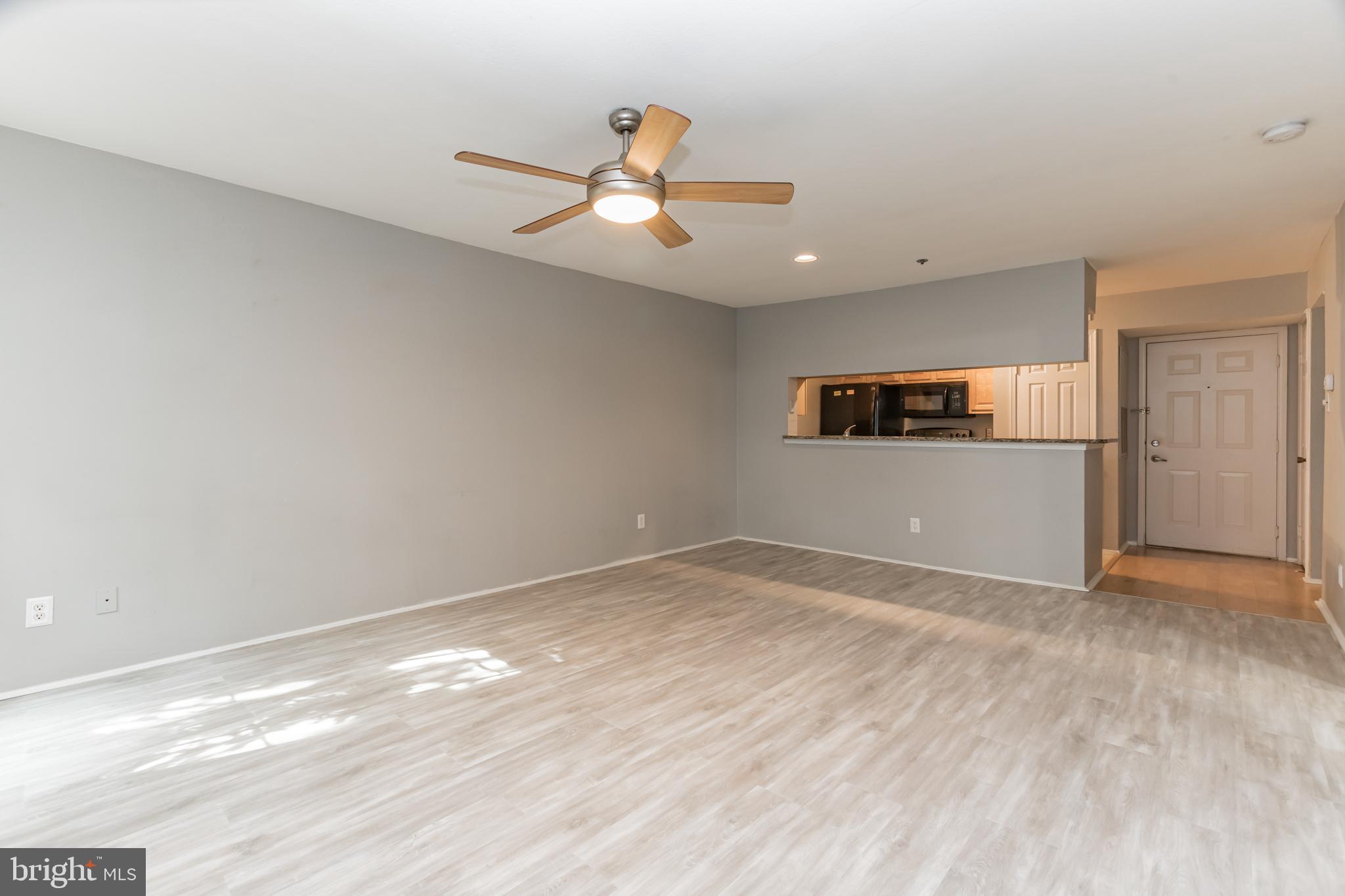 POINTE AT PARK CENTER - Residential Lease