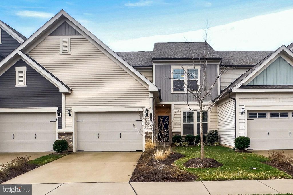 Photo of 6312 Virginia Bluebell Lane, HAYMARKET, VA 20169 (MLS # VAPW2114944)