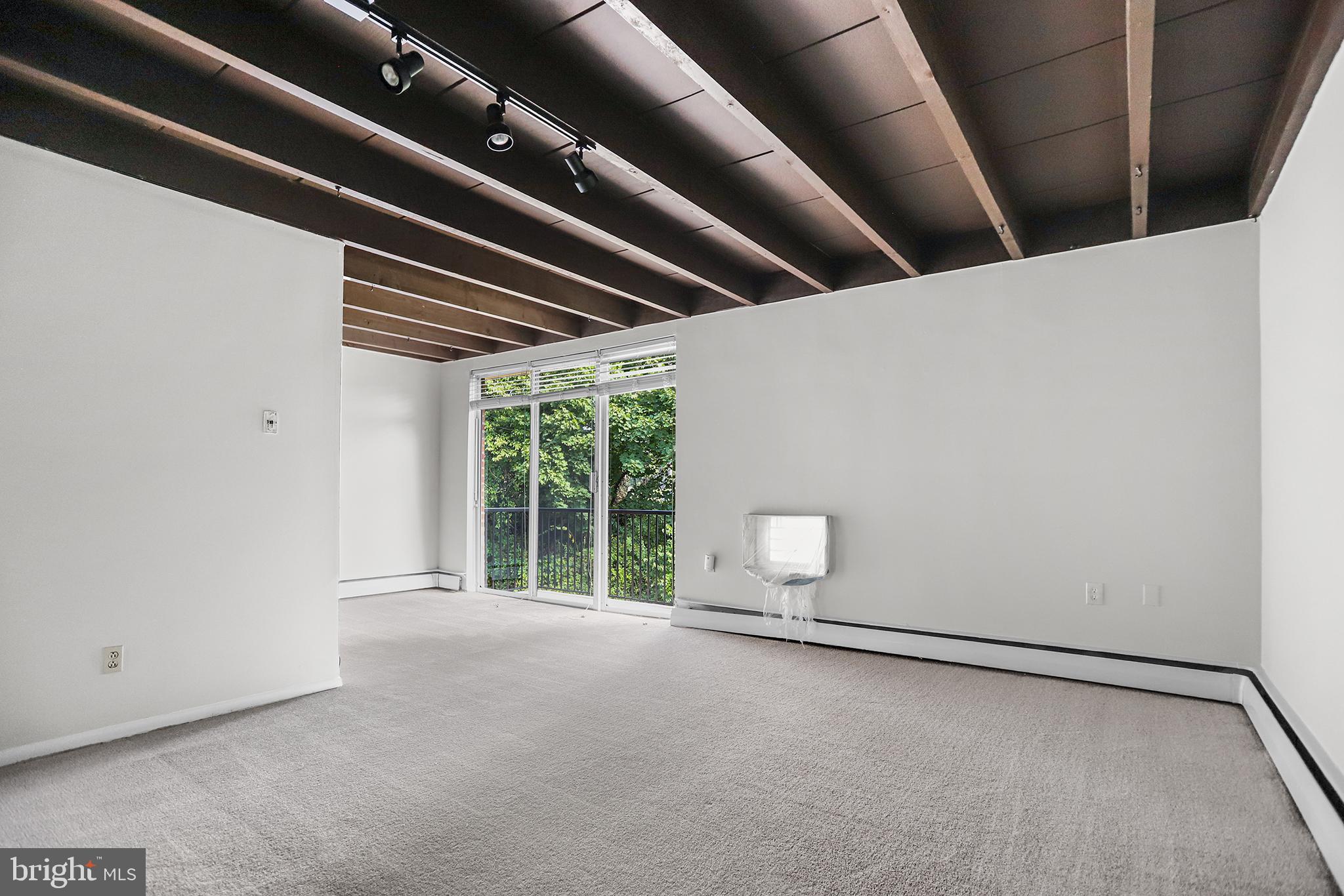 CONTEMPORARY VLG - Residential