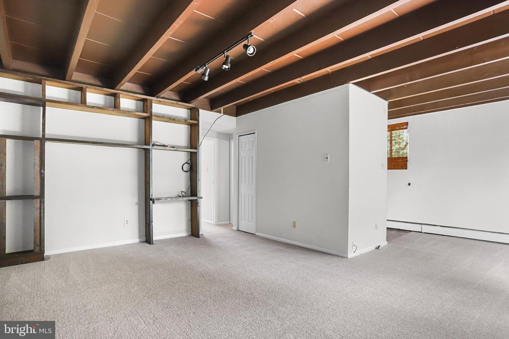 Photo of 100 E Glenolden Avenue #B-6, GLENOLDEN, PA 19036 (MLS # PADE2100534)