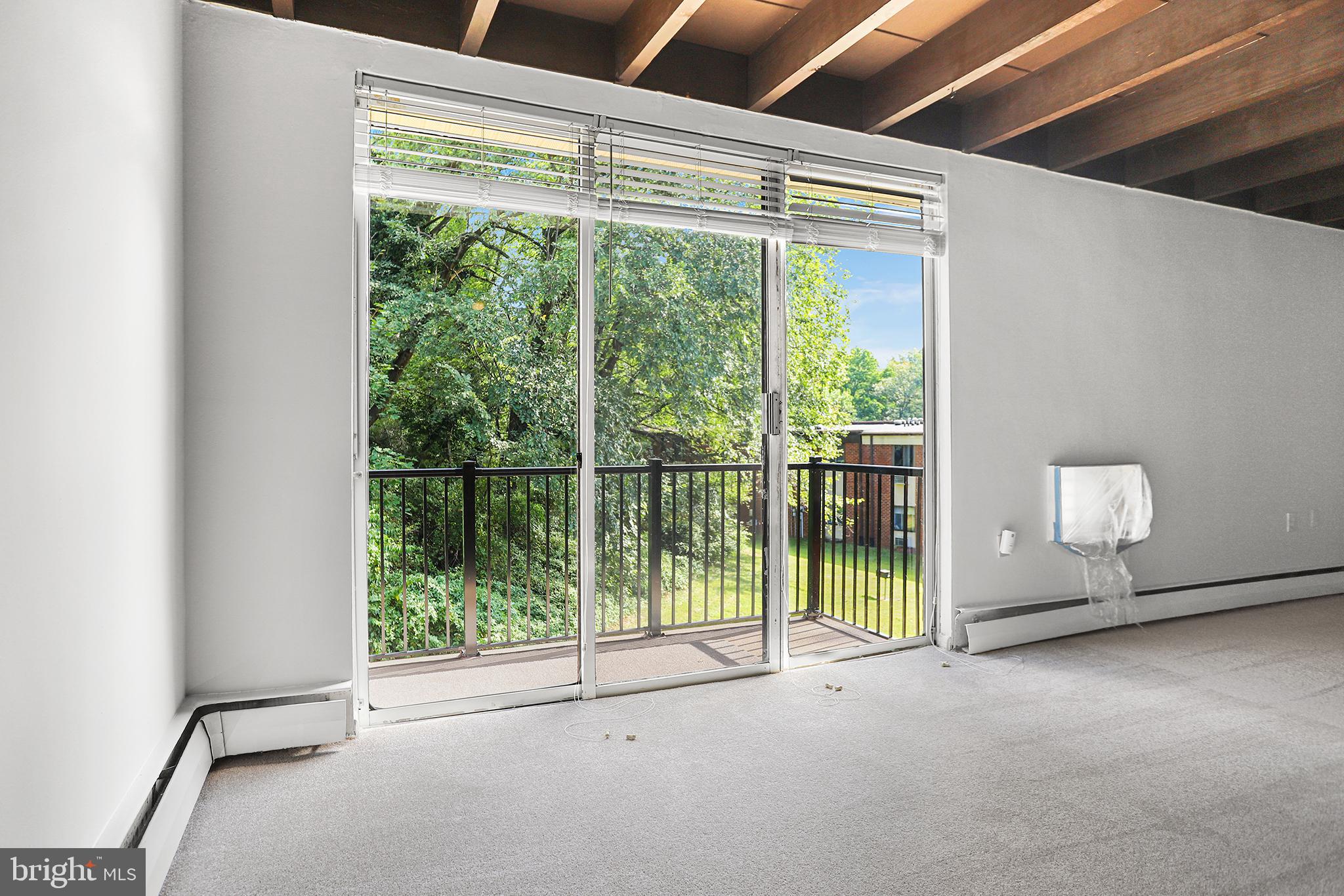 CONTEMPORARY VLG - Residential