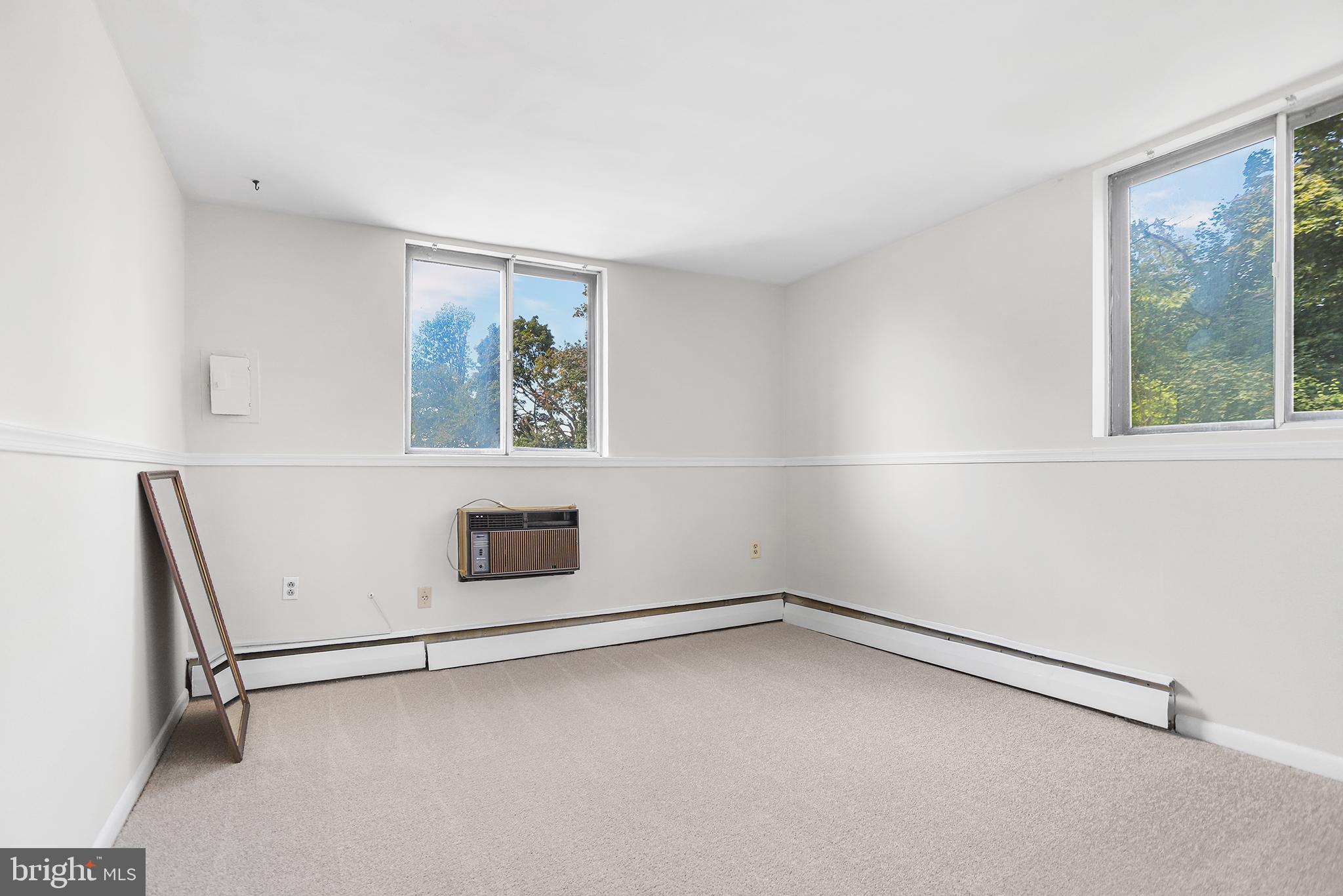 CONTEMPORARY VLG - Residential