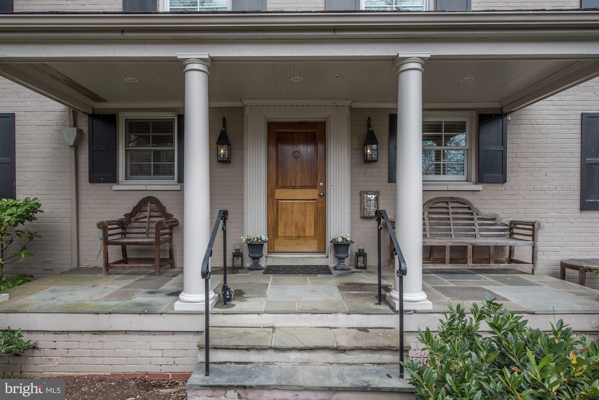 KENWOOD - Residential