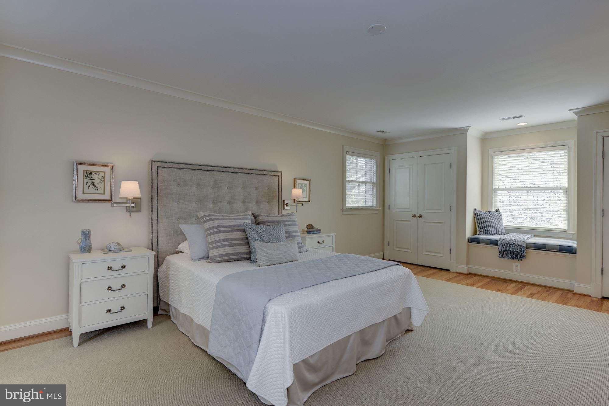 KENWOOD - Residential