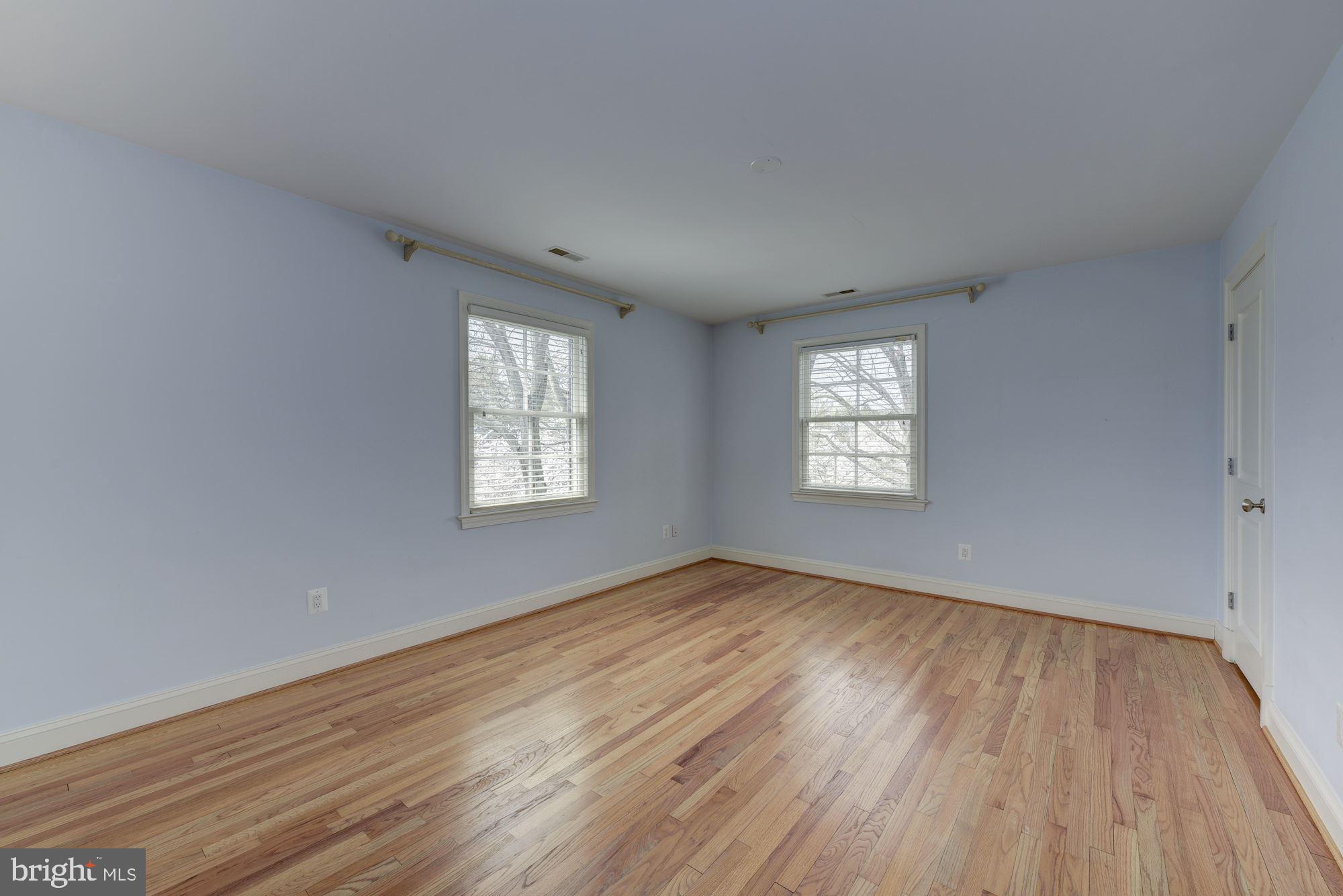 KENWOOD - Residential