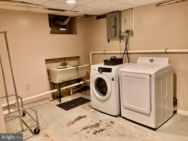 LANCASTER - Residential