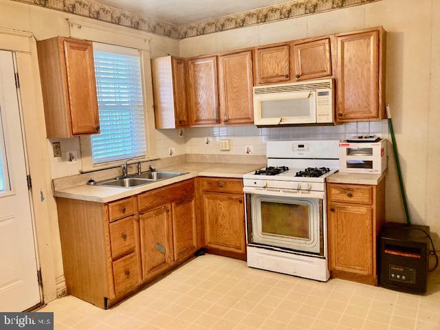 LANCASTER - Residential